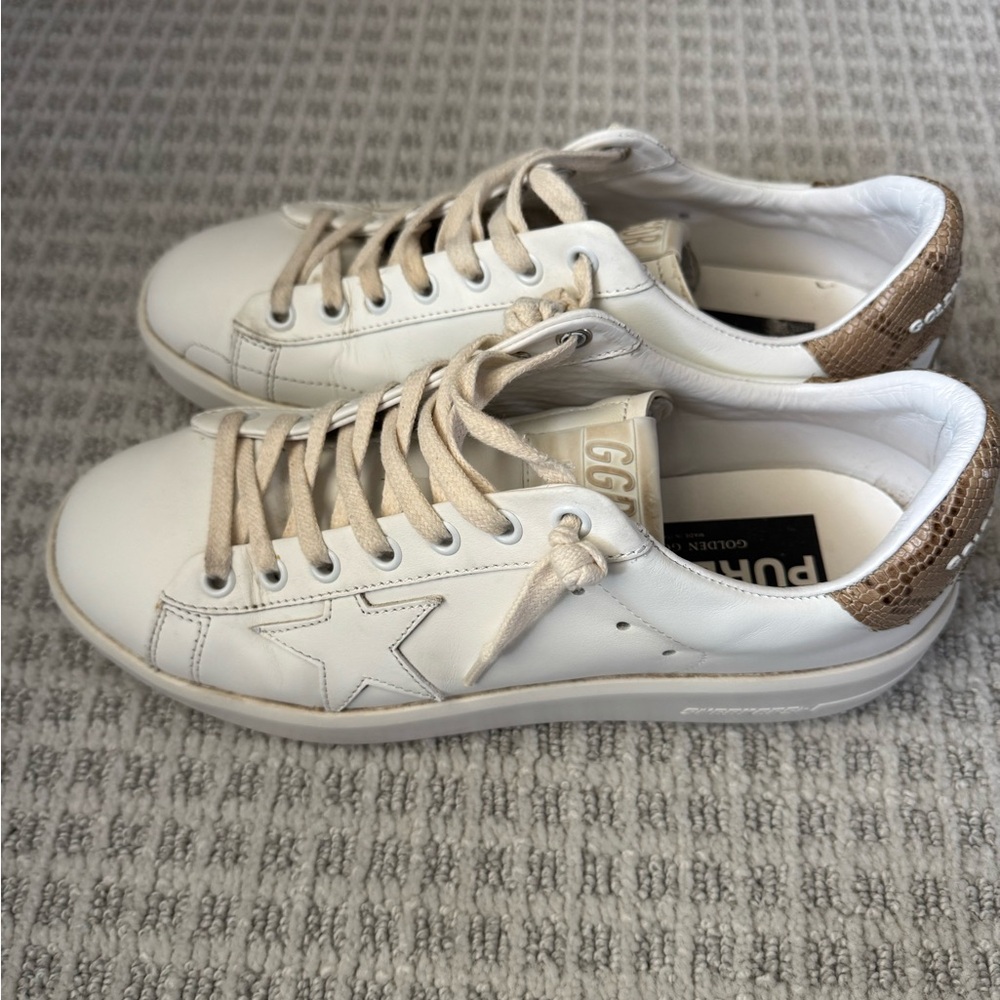 Golden Goose Women's White and Tan Sneakers